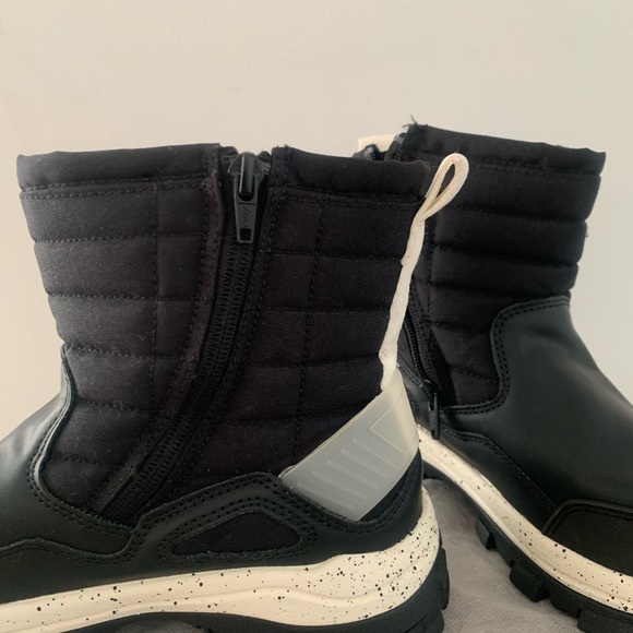 NWOT! Zara kid boots - Picture 3 of 6